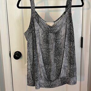 Calvin Klein Plus Size Sleeveless Size 1X black and white. Dress up or down